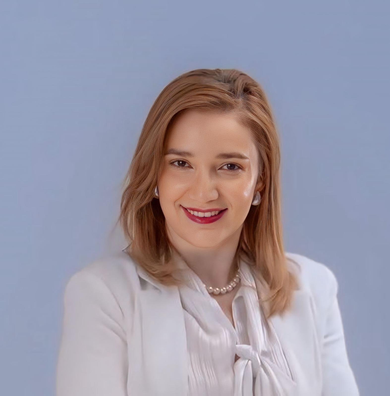 A Advocacia Sem Fronteiras: Dra. Gabby Cardoso e a Diplomacia Civil como Instrumento de Transformação Social